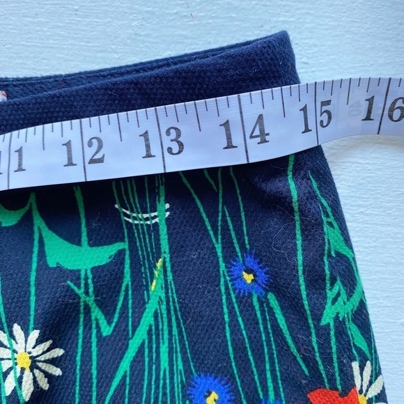 Anthropologie Postmark Vertical Flower Garden Pencil Skirt - Picture 10 of 16
